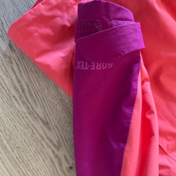 Burton AK Women’s Snow Snowboard Jacket Goretex Size M - Picture 2 of 9